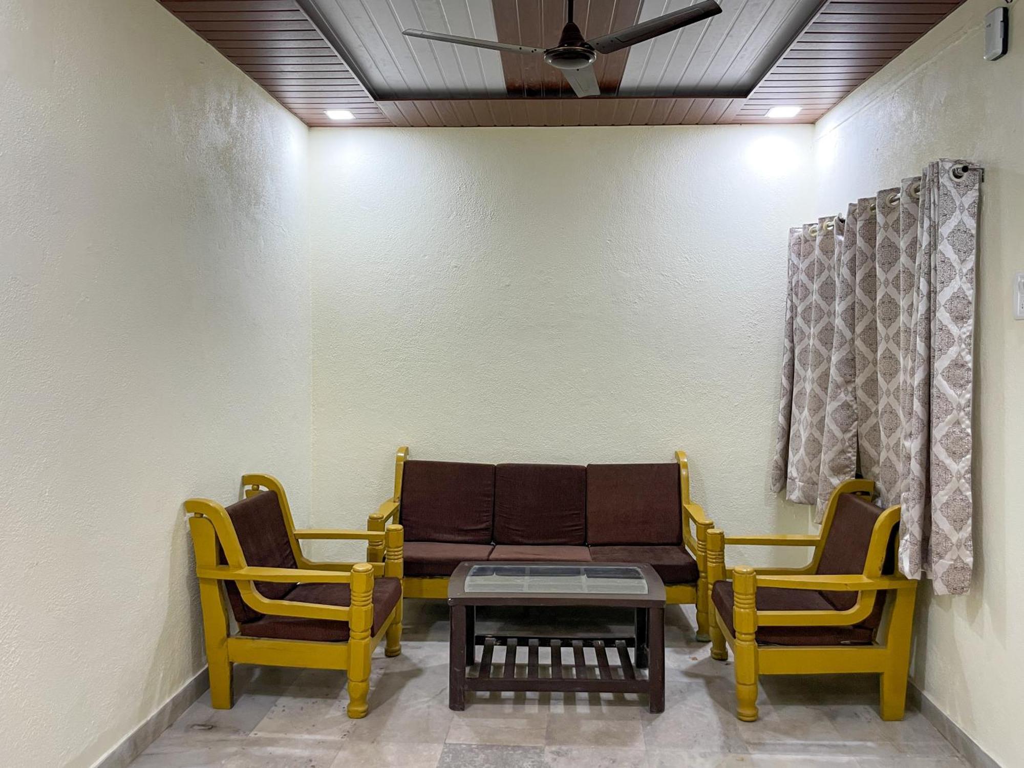 Zars Villa, Lonavala Exterior photo